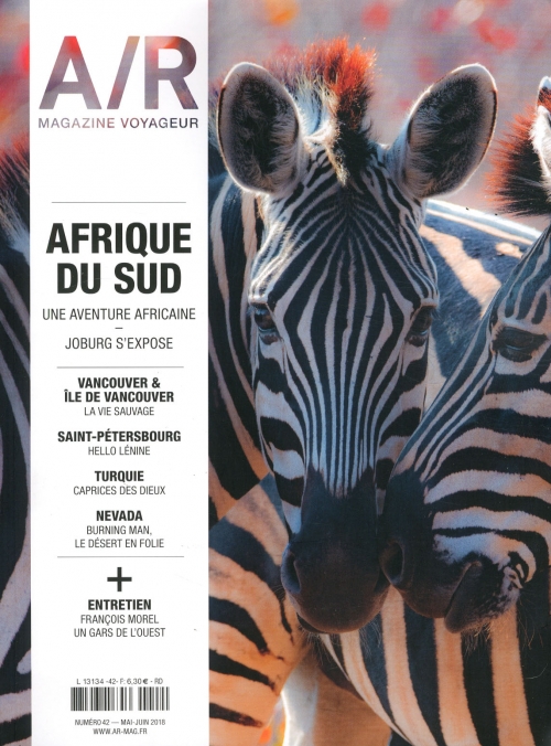 A/R MAGAZINE VOYAGEUR