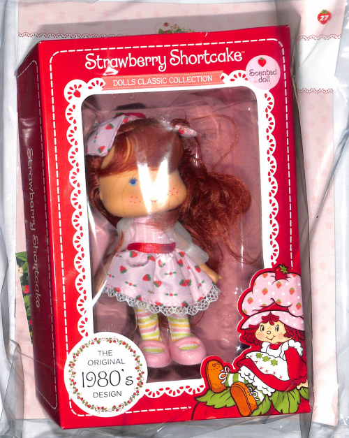 EY POUPEE CHARLOTTE AUX FRAISES