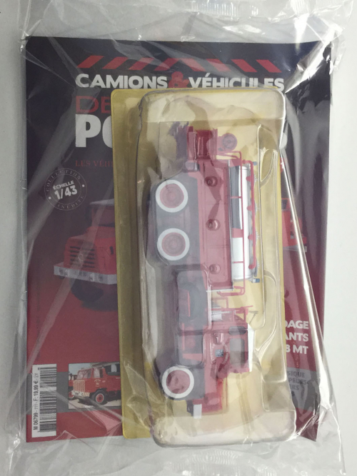EY. CAMIONS & VÉHICULES DE SAPEURS-POMPIERS